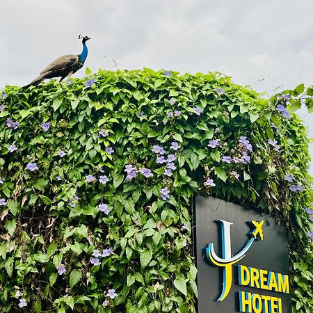 Airport J Dream Resort Dewamottawa Exterior foto